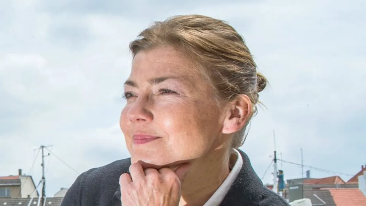 claudia schmutzler